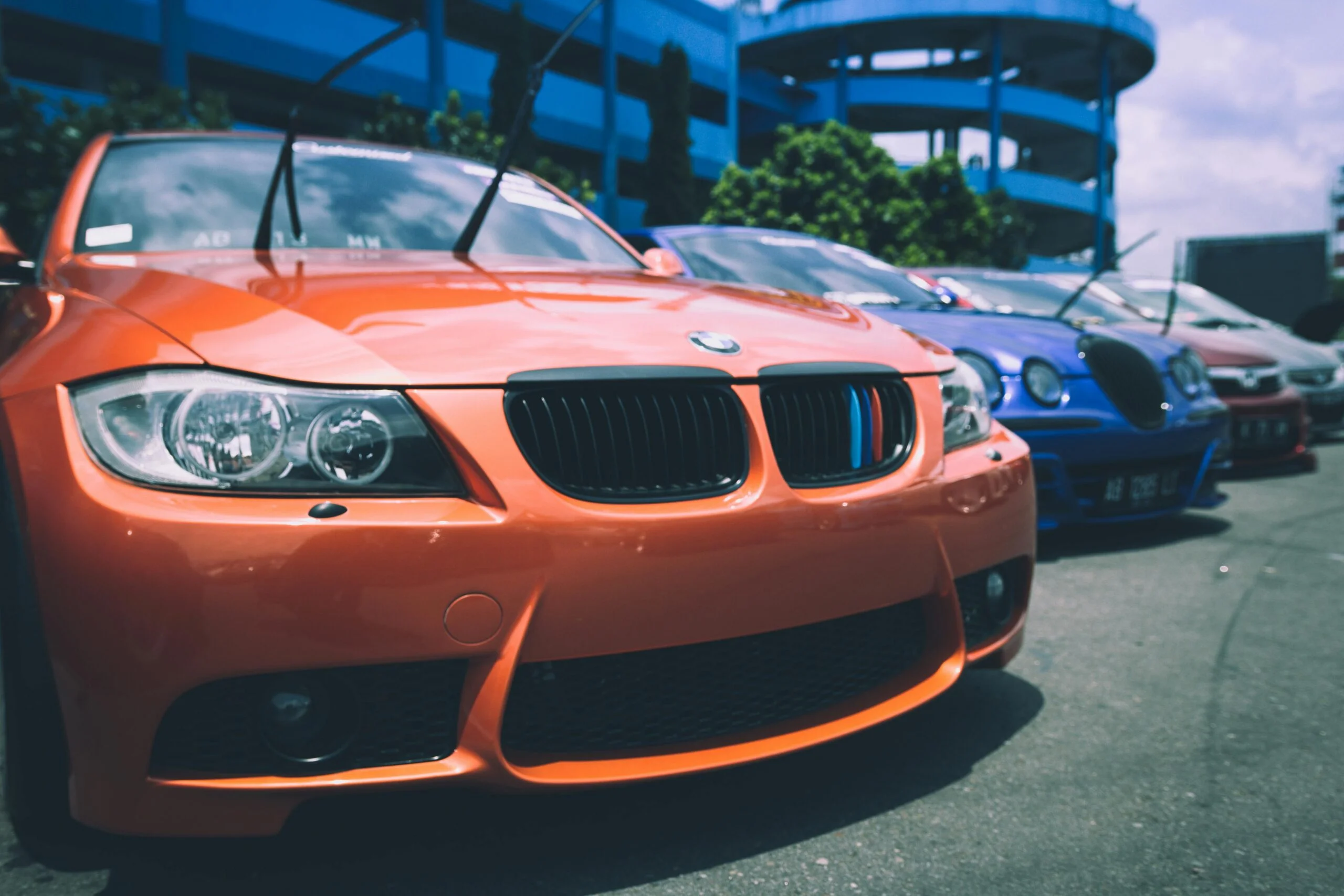 dealer vs independent German car repair